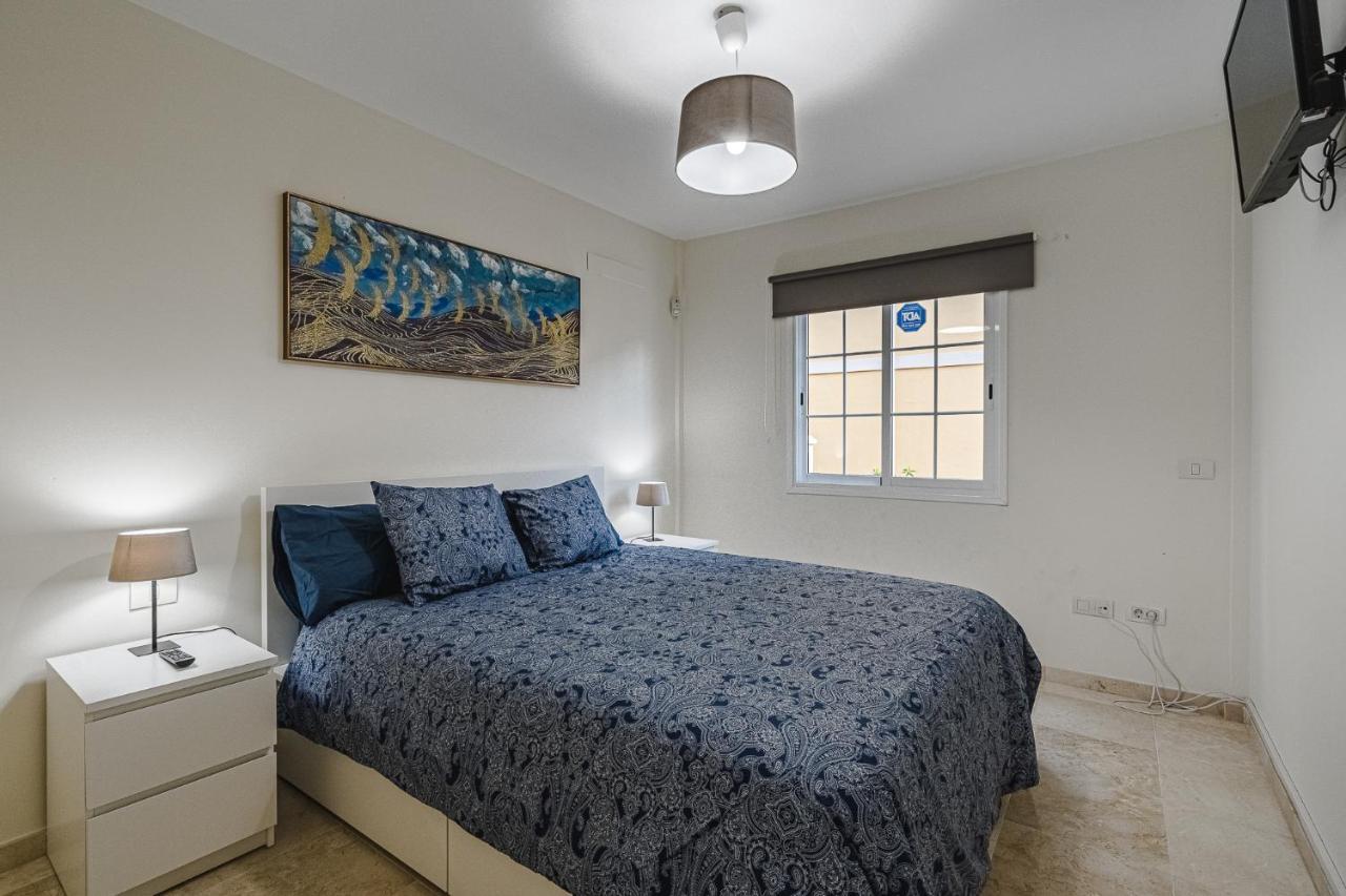 Paraiso Palm Mar Beautiful & Bright Renovated Apartment With Air Conditioning Exterior photo