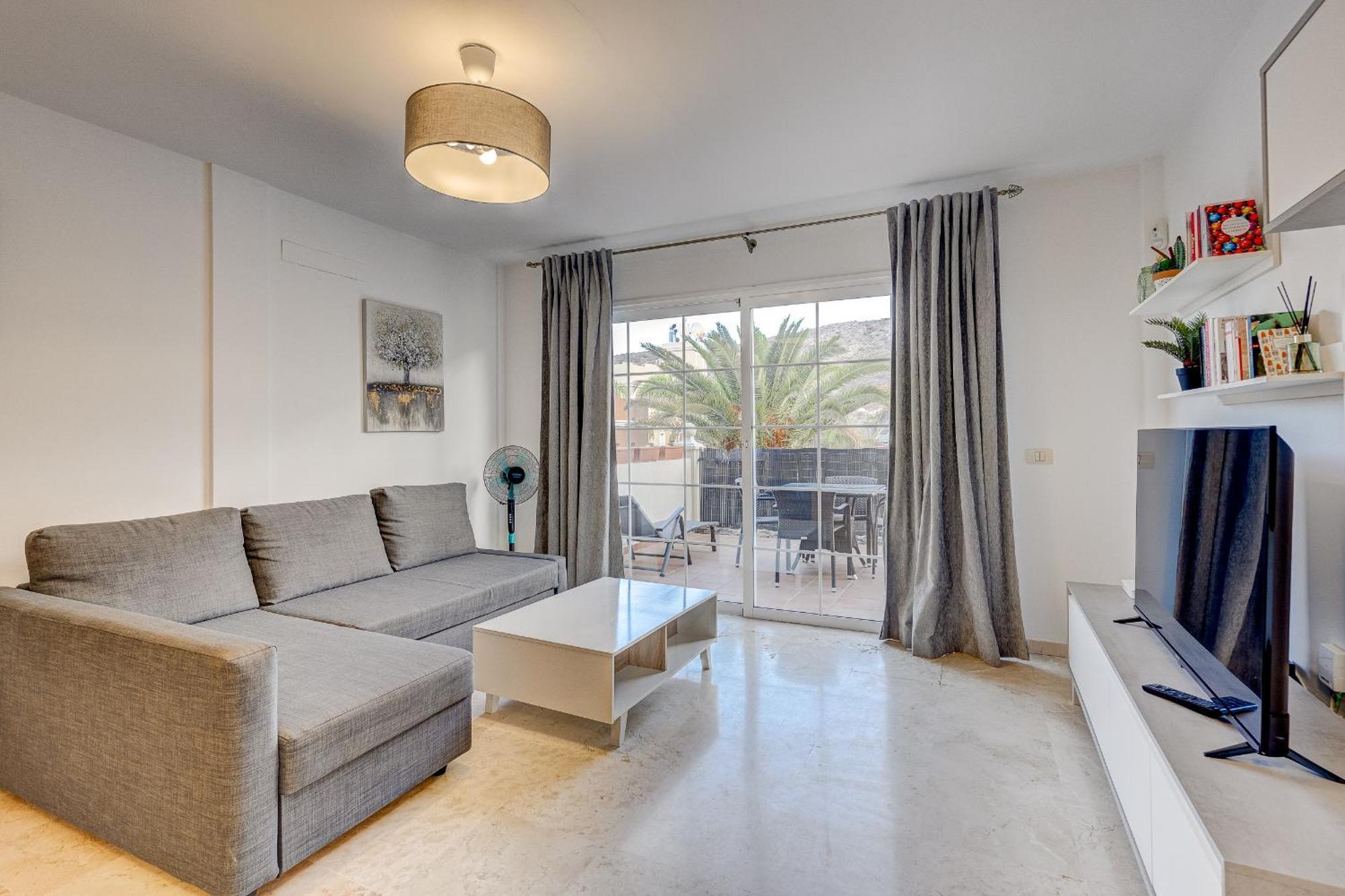 Paraiso Palm Mar Beautiful & Bright Renovated Apartment With Air Conditioning Exterior photo
